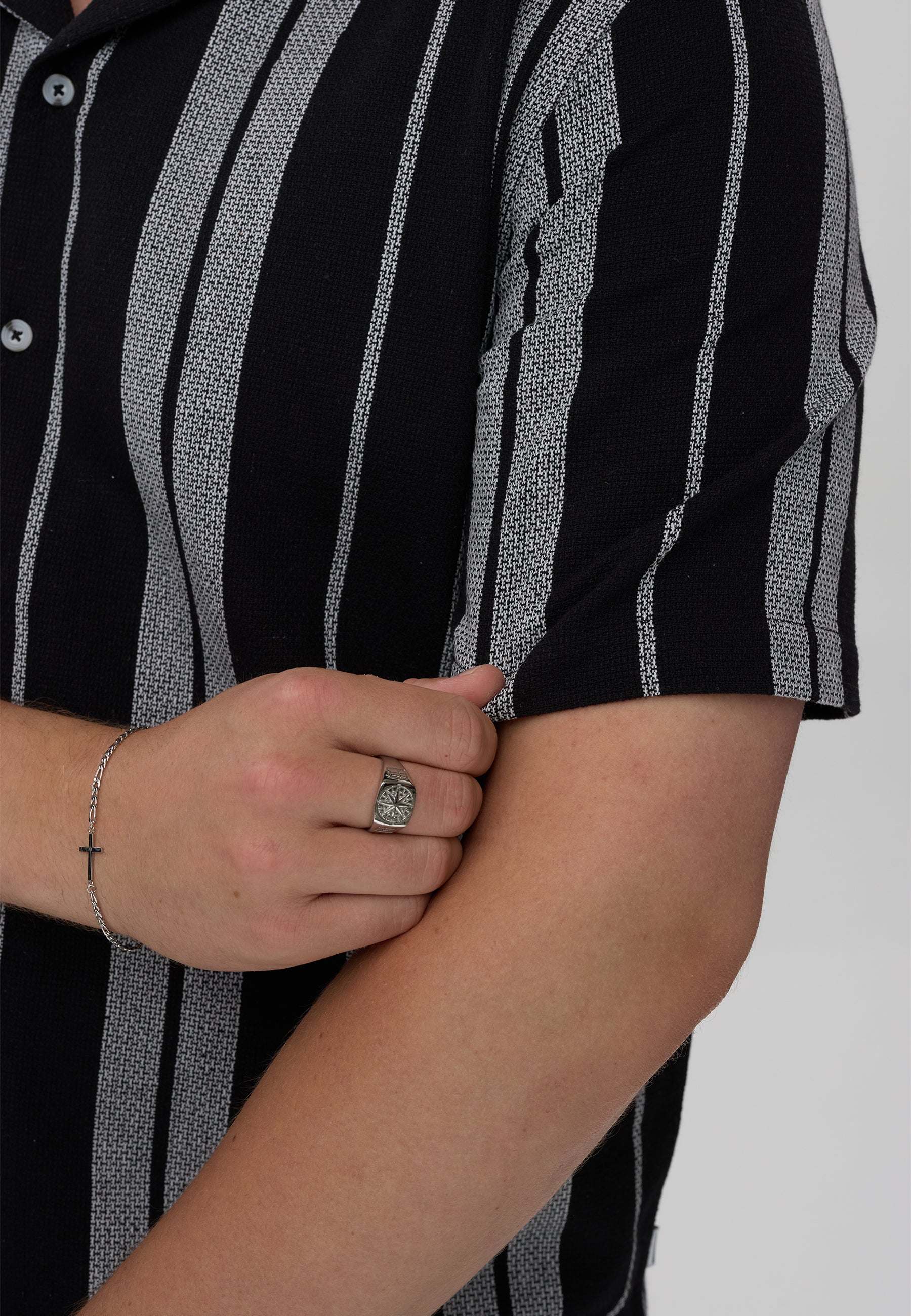 DXNMXRK. DXGunner Shirt Black