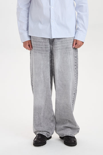 DXHarald Wide Fit Jeans Grå